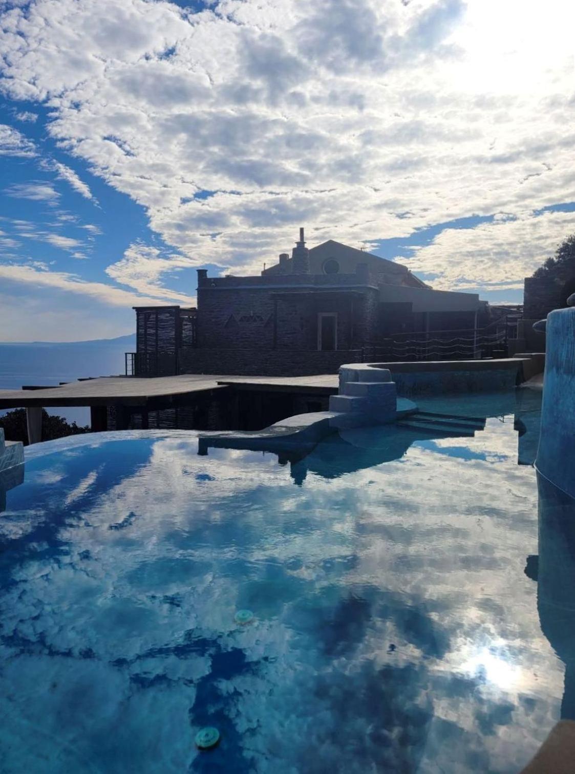 Aegean Castle Andros - Adults Only Aparthotel Agia Eleousa Екстериор снимка