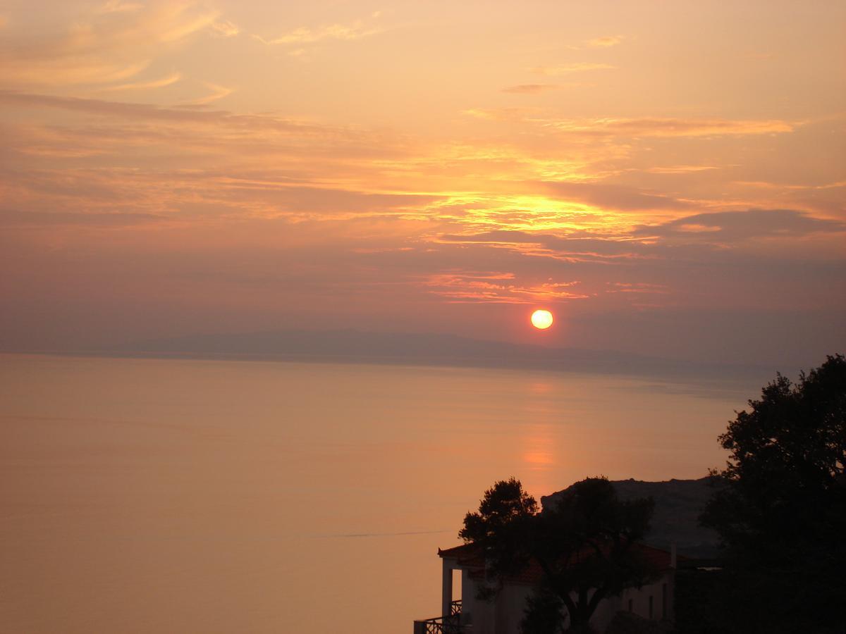 Aegean Castle Andros - Adults Only Aparthotel Agia Eleousa Екстериор снимка