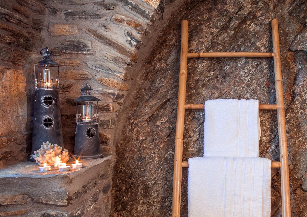 Aegean Castle Andros - Adults Only Aparthotel Agia Eleousa Екстериор снимка